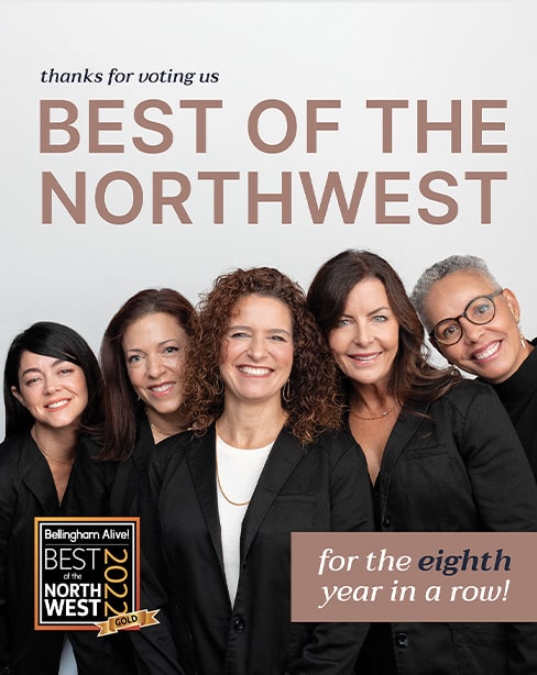 RejuvenationMD Best of the Northwest 2022 5 Aesthetic Injectors at RejuvenationMD standing by Best of the Northwest 2022 award